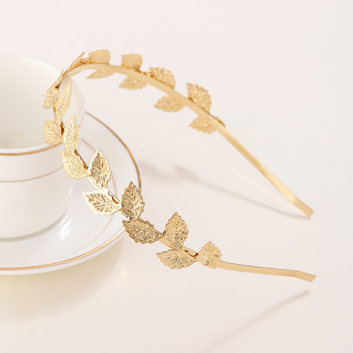 diadema de hoja de aleación al por mayor
